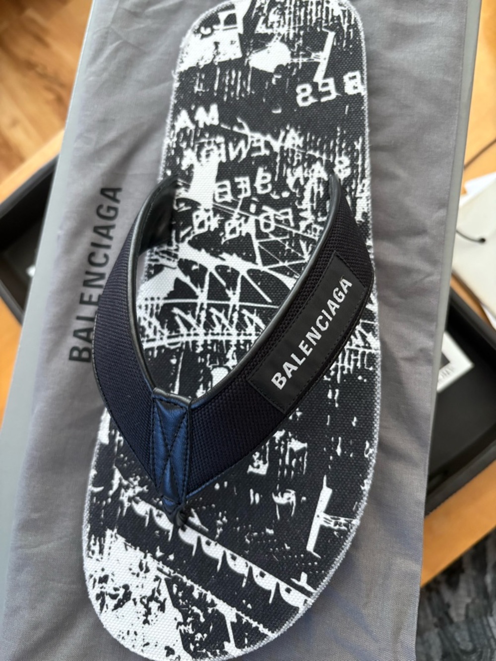 Balenciaga Black Graphic Logo Thong Sandal